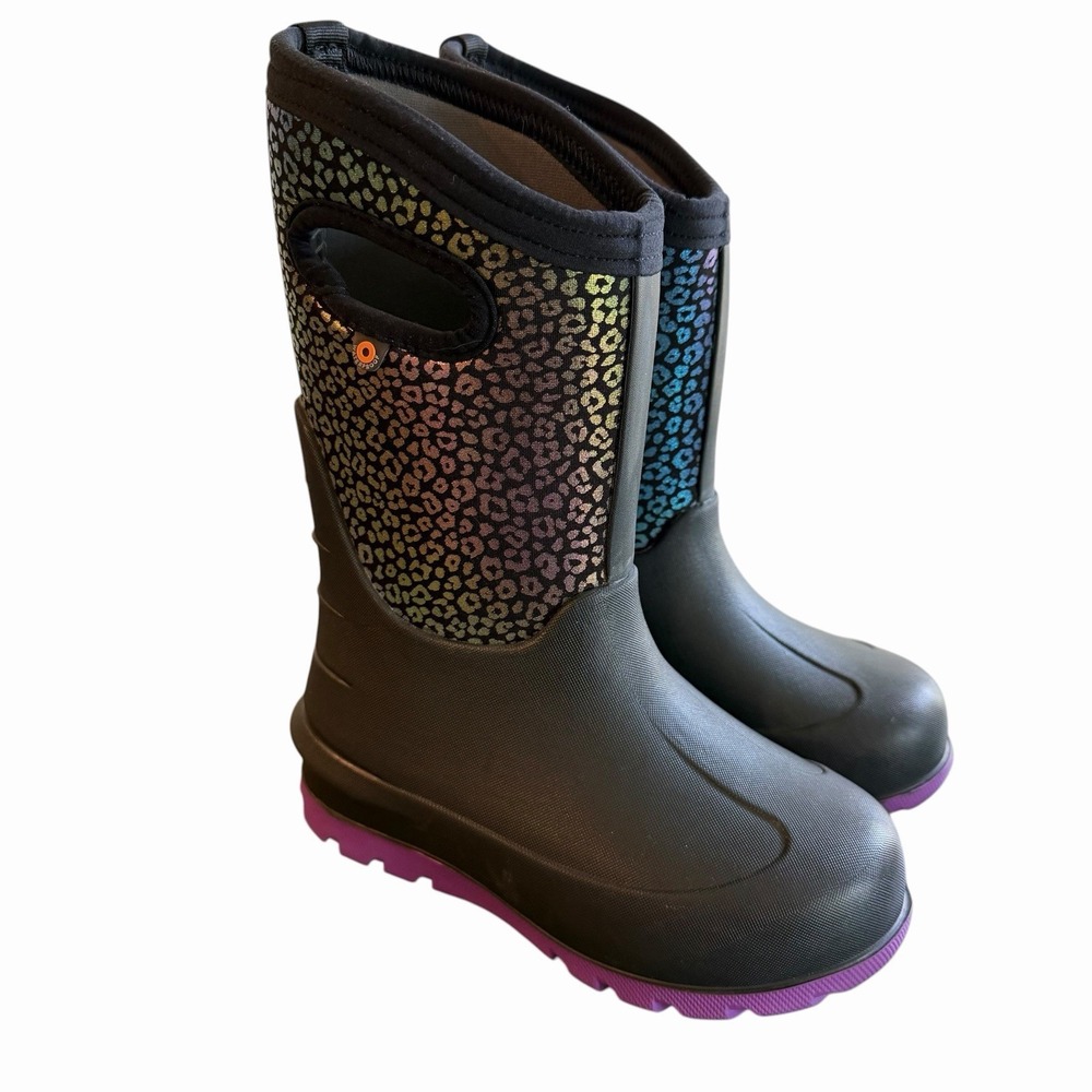 Bogs Boots Girls SZ 12 BLK Neo Classic Rainbow Leopard Waterproof Chore Outdoor